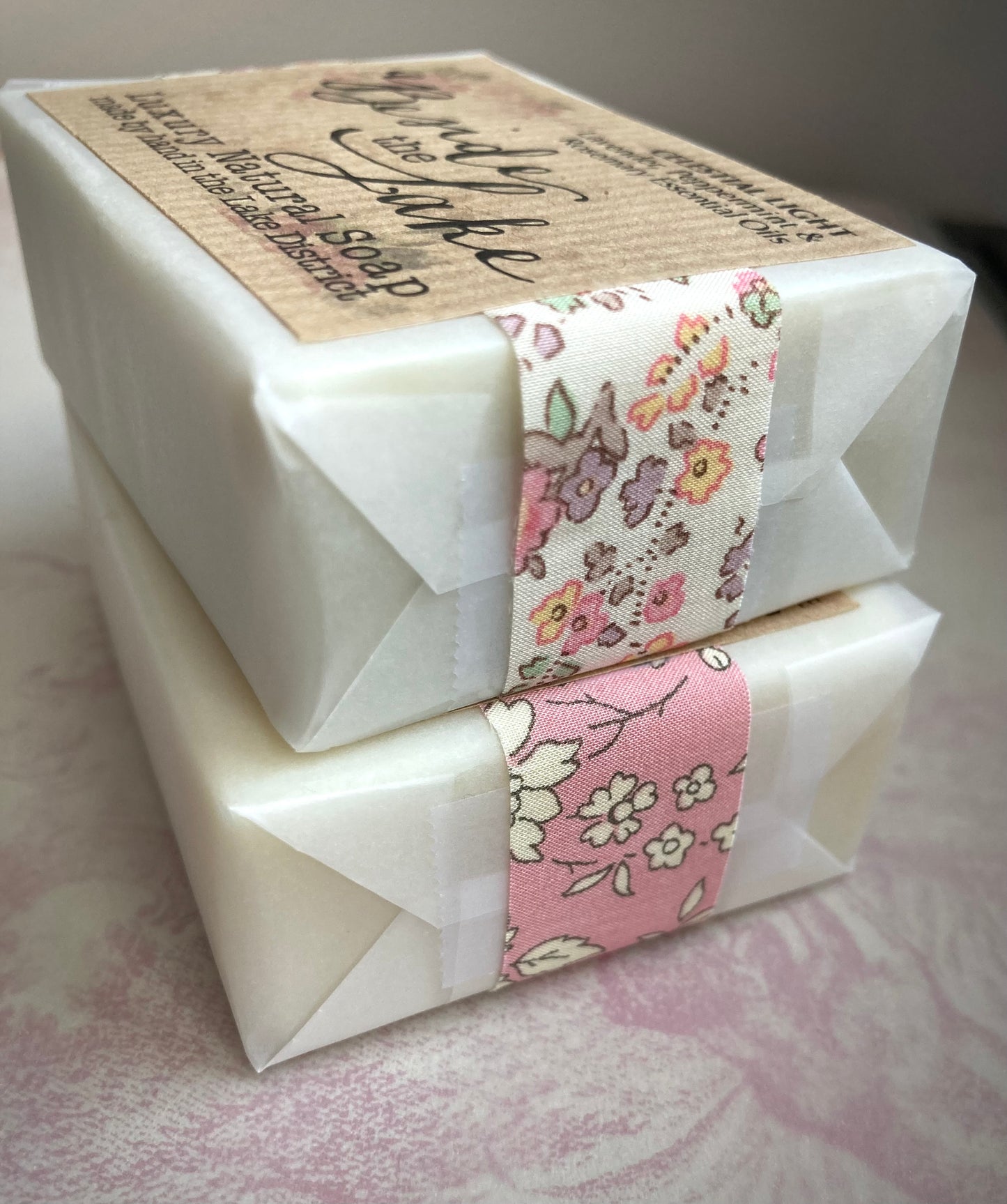 Luxury soap bar - 'Calm Weather' (Patchouli, Frankincense, Vetiver, Ylang Ylang & Rose Geranium essential oils